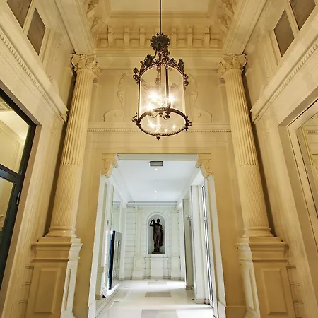 Milestay Opera Lafayette - Serviced Апартаменты *